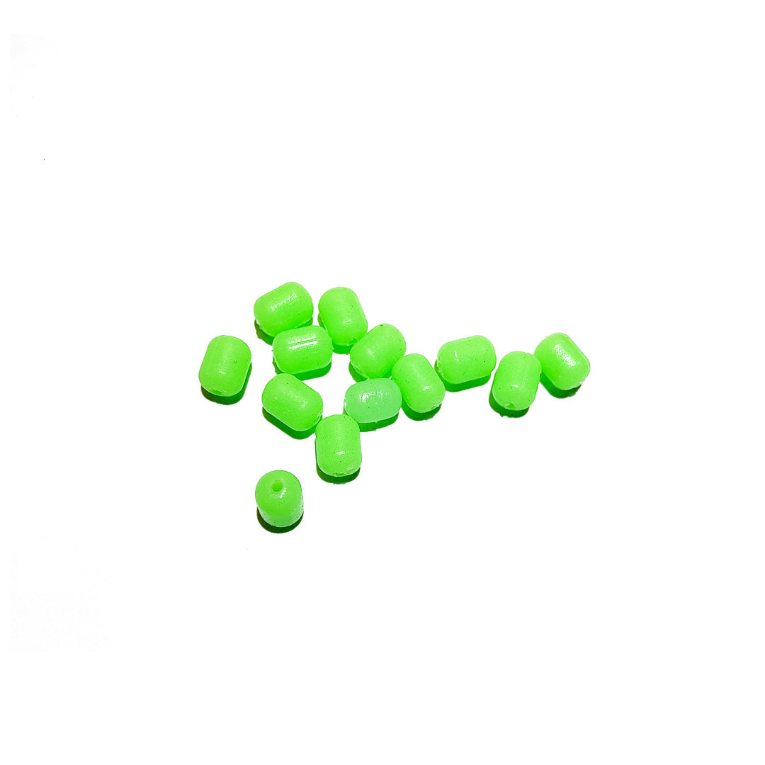 Kleine grüne Gummiperlen 5 mm 12 Stück.