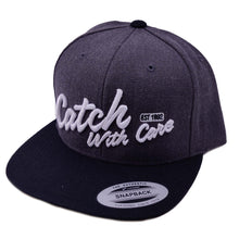 CWC Snapback Cap Schwarz mit Text