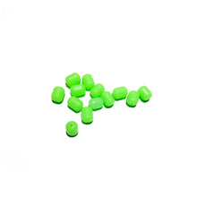 Kleine grüne Gummiperlen 5 mm 12 Stück.