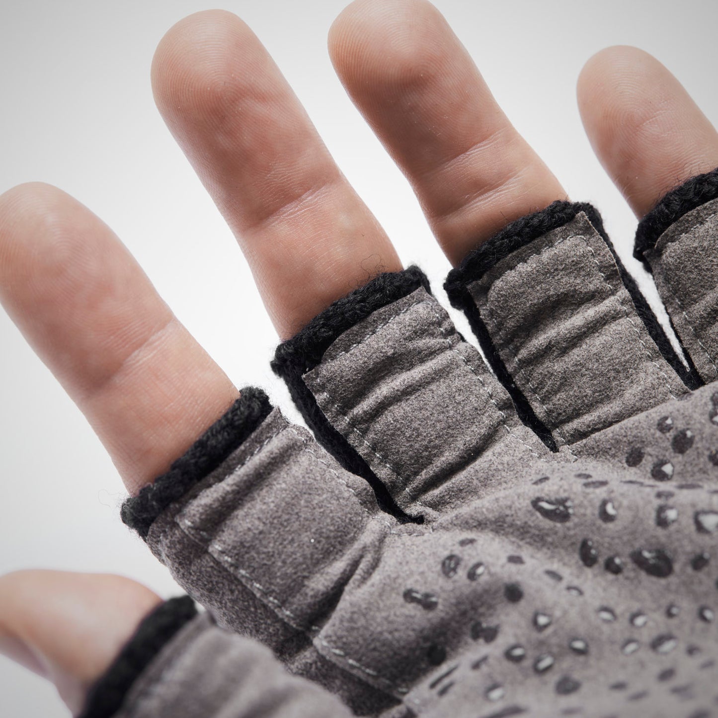 merino-glove-fingerless-geoff-anderson-11.jpg